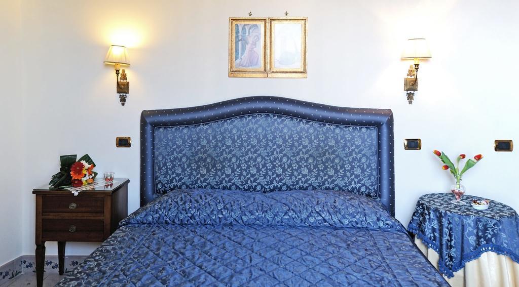 Residenza Del Duca Amalfi Room photo